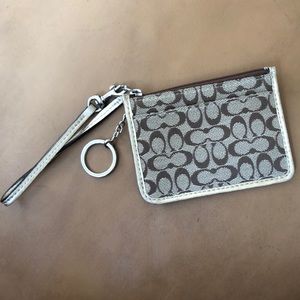 💰COACH CHANGE PURSE💰